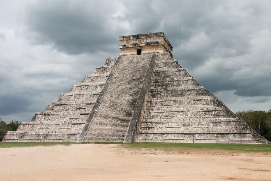 Chichen Itza, Maya Pyramide, Mexiko Rundreise