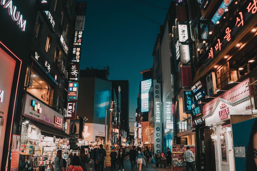 Innenstadt, Neonlichter, Südkorea Rundreise