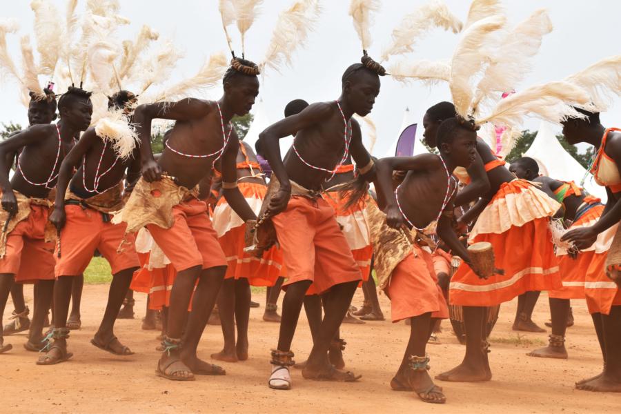 Traditioneller Tanz, Uganda Rundreise