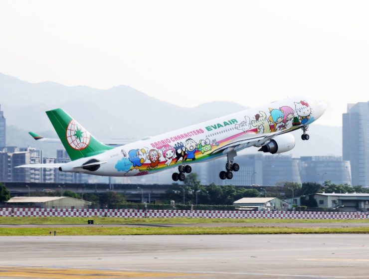 Hello Kitty Jet, Fliegen mit Hello Kitty und EVA AIR