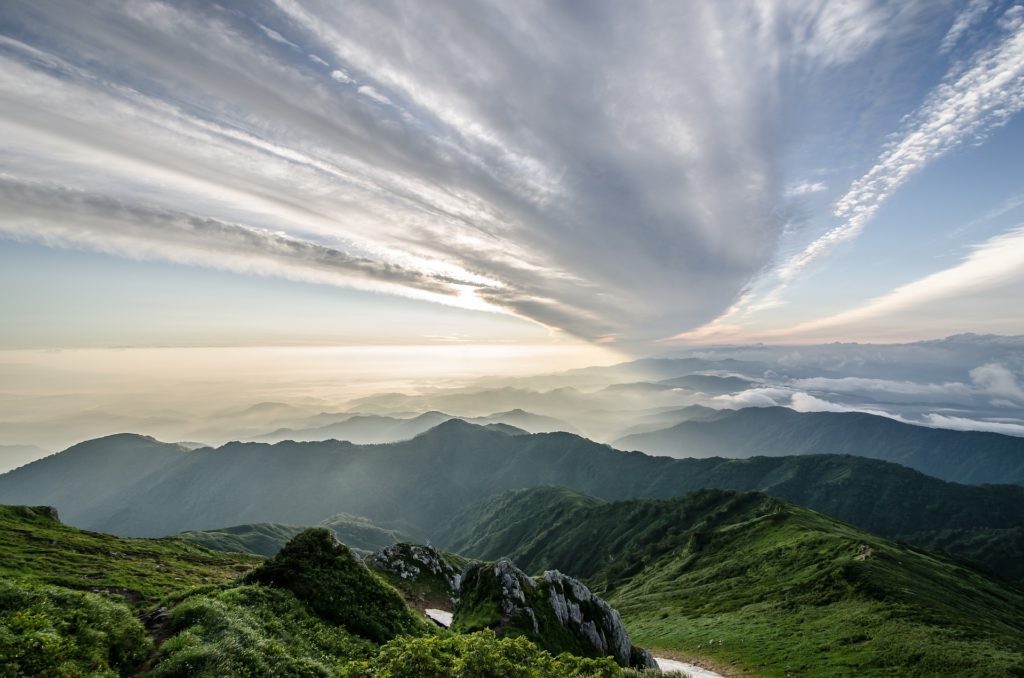 Gebirge, Japan, Unterwegs im Land der aufgehenden Sonne