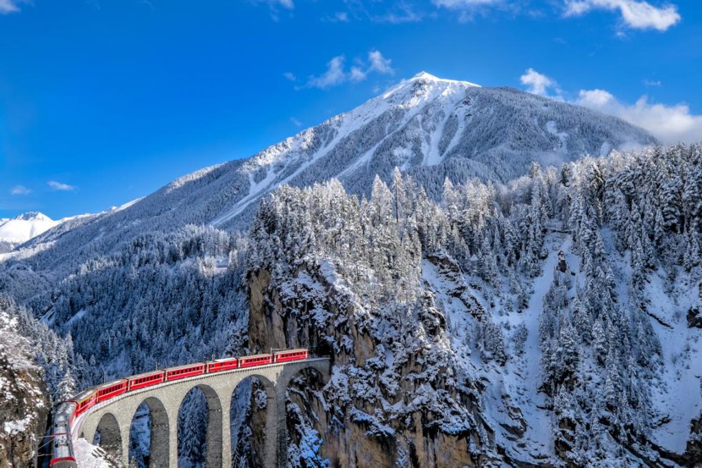Glacier Express, Schweiz Zugreise